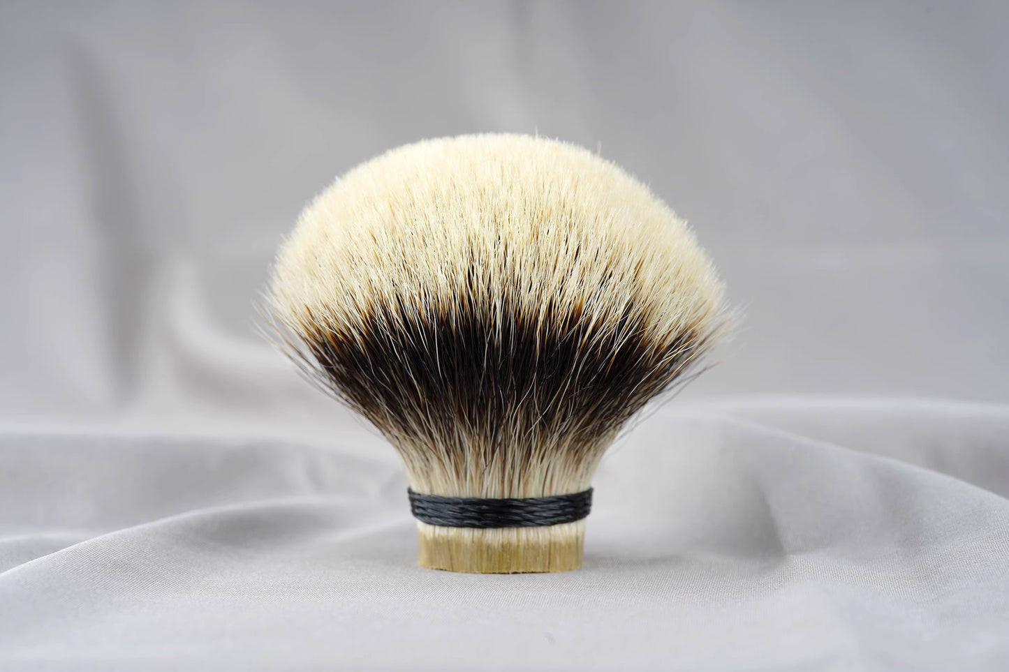 Arno-Manchuria H handtied finest two band shaving brush knot