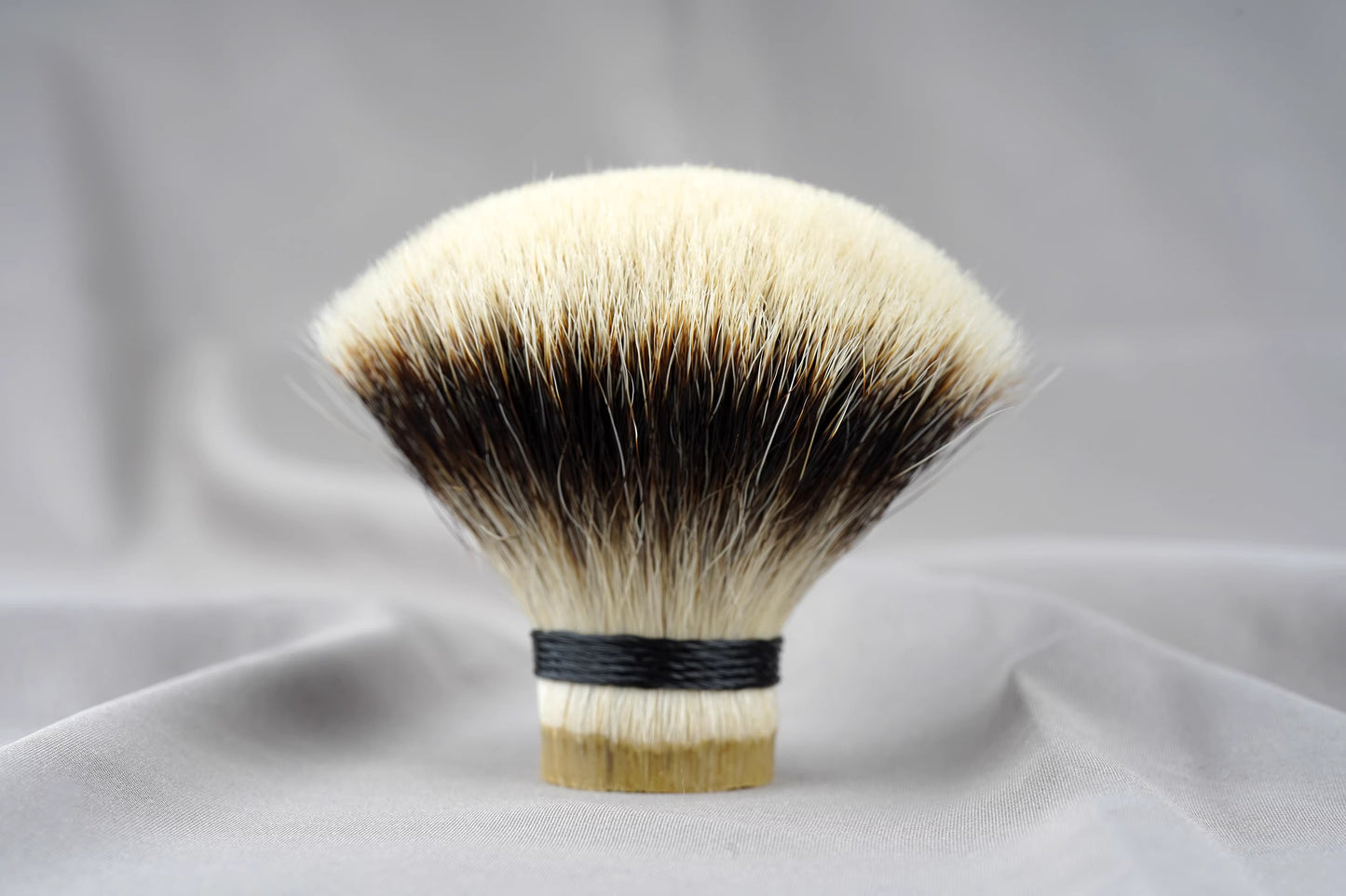 Arno-Manchuria H handtied finest two band shaving brush knot