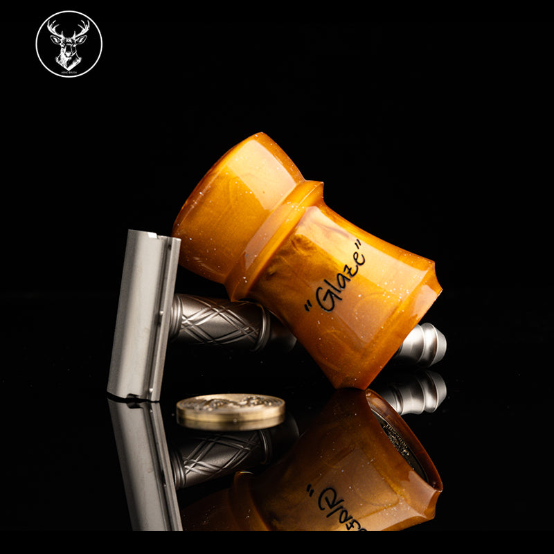 ARNOxOUMO Glaze Shaving brush Silvery Shark 037