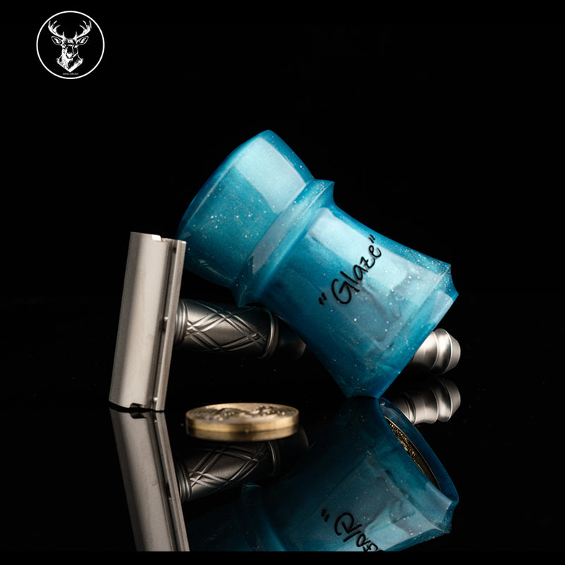 ARNOxOUMO Glaze Shaving brush Silvery Shark 043