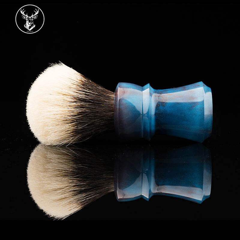 ARNOxOUMO Glaze Shaving brush Silvery Shark 002