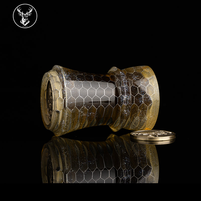 ARNOxOUMO Honeycomb Glaze Shaving brush Silvery Shark 061
