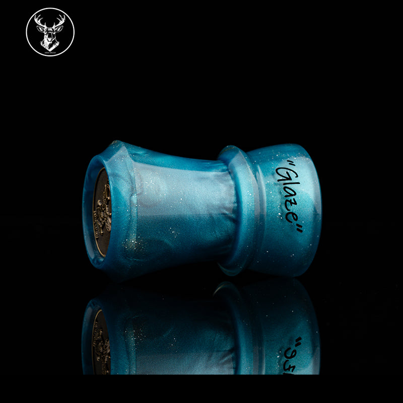 ARNOxOUMO Glaze Shaving brush Silvery Shark 066