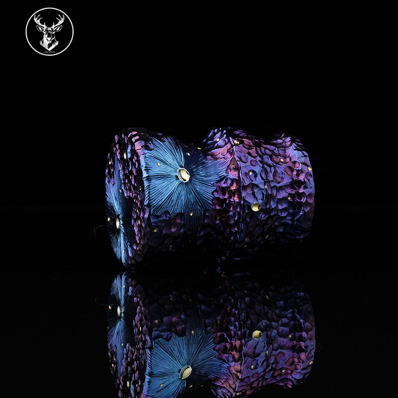 Titanium color engraving-Forbidden City colored craters brush handle（only handle）